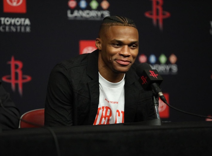 欧冠杯16强首回合｜ 国米双箭头破门 意甲独苗8强在望