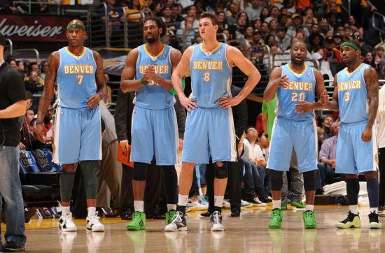 冬窗加盟米兰？罗马诺：莱万不会在1月离开巴萨