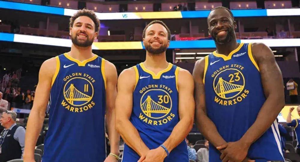 2025 年 12 月 27 日：大联盟历史上著名的“圣诞交易周”在今日圆满结束