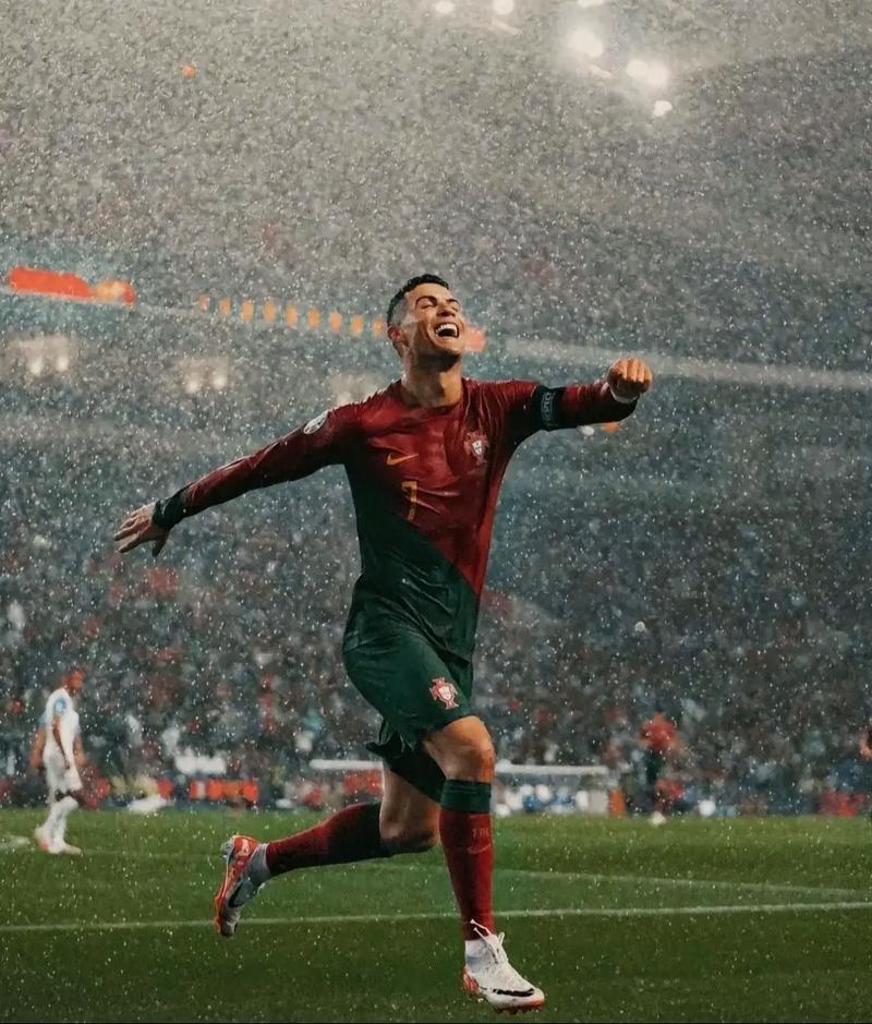 F1季前最后测试惊险飙第一 拉塞尔为揭幕战磨拳擦掌