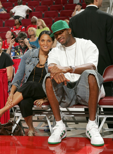 半场战报：奥地利U17 0-0意大利U17，双方破门乏术