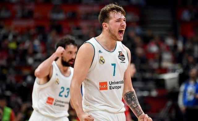 综合体育赛场数据分析 胜负关键因素拆解