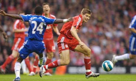 曼联1-1西汉姆联，拉齐奥1-0米兰，英超低谷期持续。